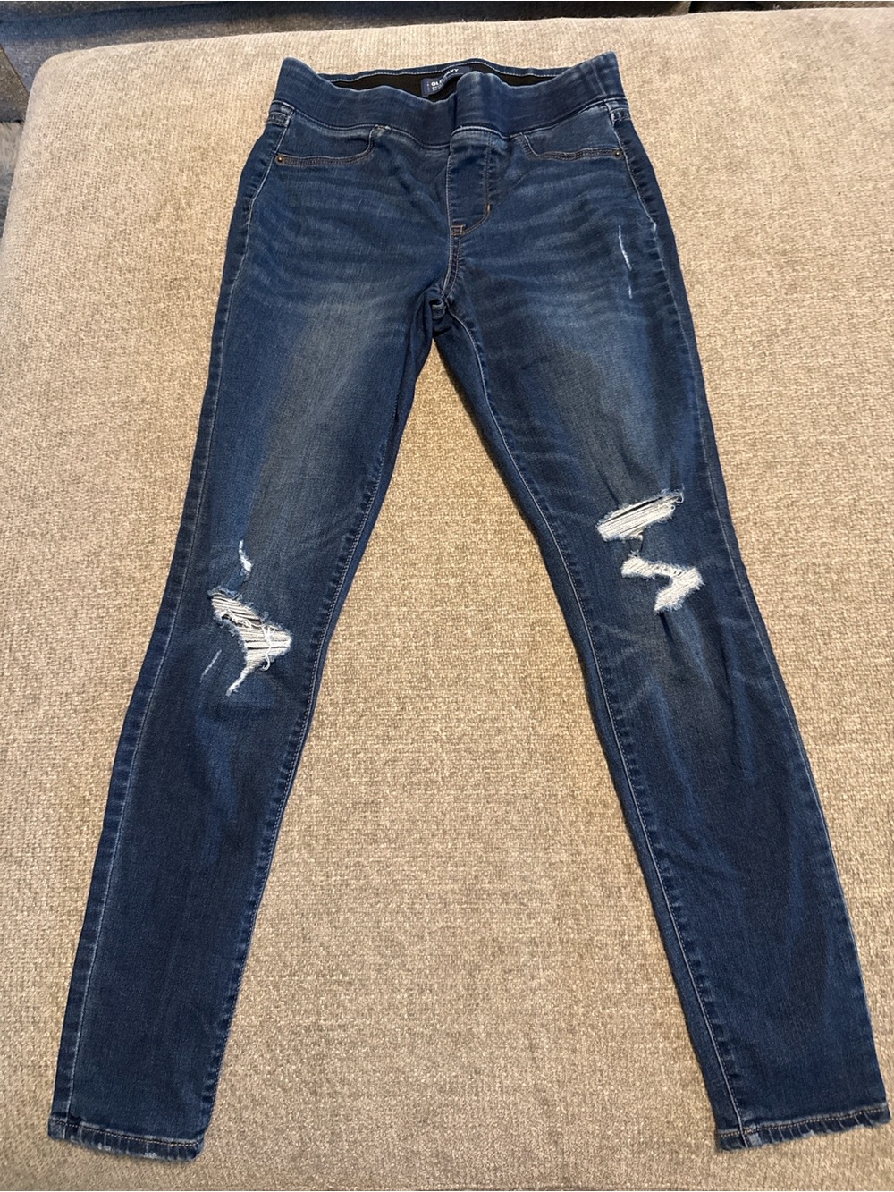 Old Navy Rockstar Mid Rise Distressed Skinny Jeans Size 6 Dark Wash